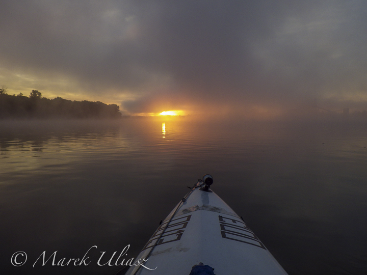 foggy sunrise on Missouri River