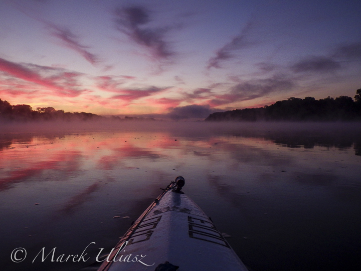 foggy sunrise on Missouri River